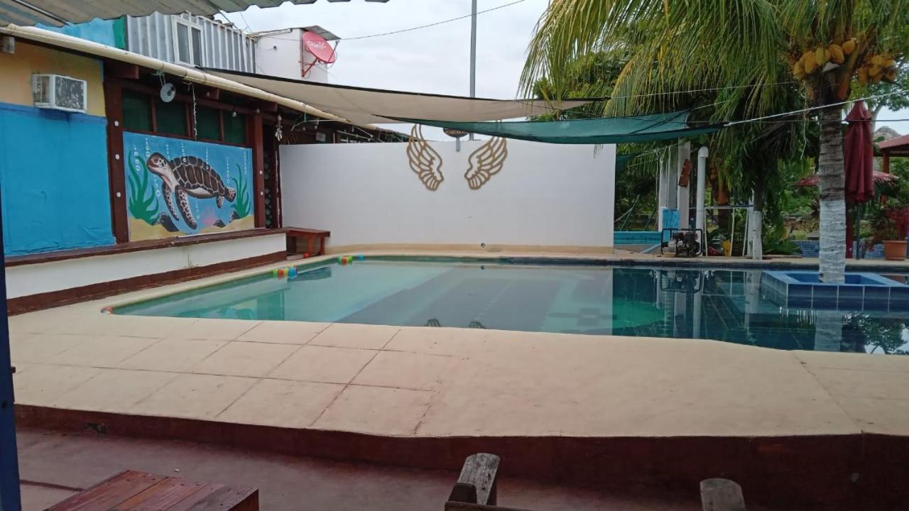 Bungalow azúl doble, monterrico lo de Reyes Las Quechas Exterior foto